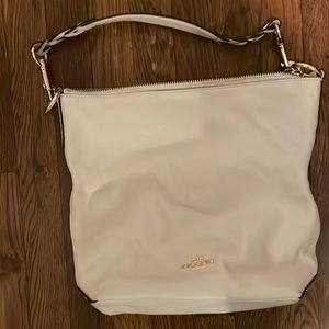 White Leather Coach Pocketbook